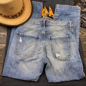 BANANA REPUBLIC PREMIUM DENIM, BOYFRIEND FIT SZ 26